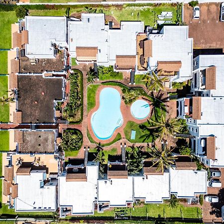 Le Paradis, Self-Catering Beachfront Apartments บัลลิโต ภายนอก รูปภาพ