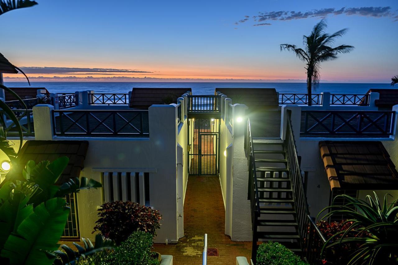 Le Paradis, Self-Catering Beachfront Apartments บัลลิโต ภายนอก รูปภาพ